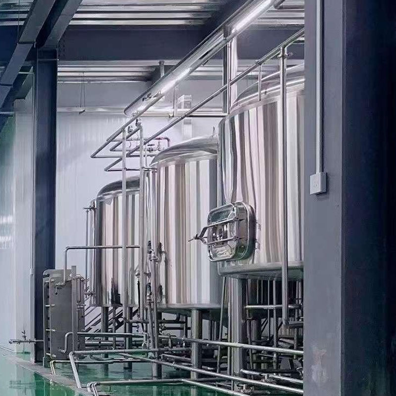 修武精酿啤酒设备